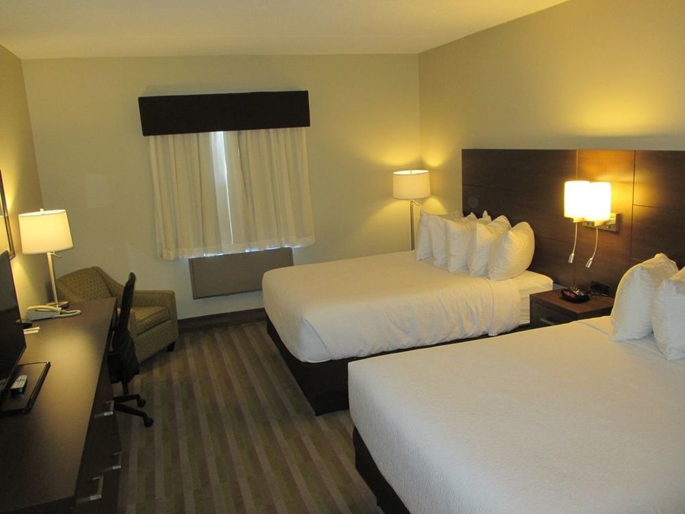 Best Western London Airport Inn & Suites Bilik gambar